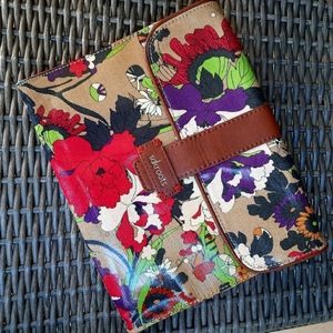 Sakroots clutch A4 size